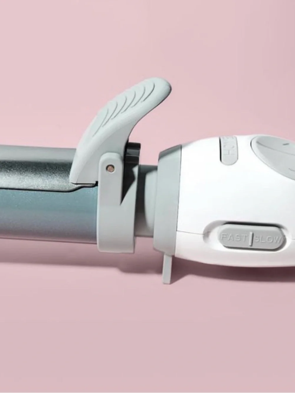 Beachwaver S1.25 White and Silver Rotating Curling Iron